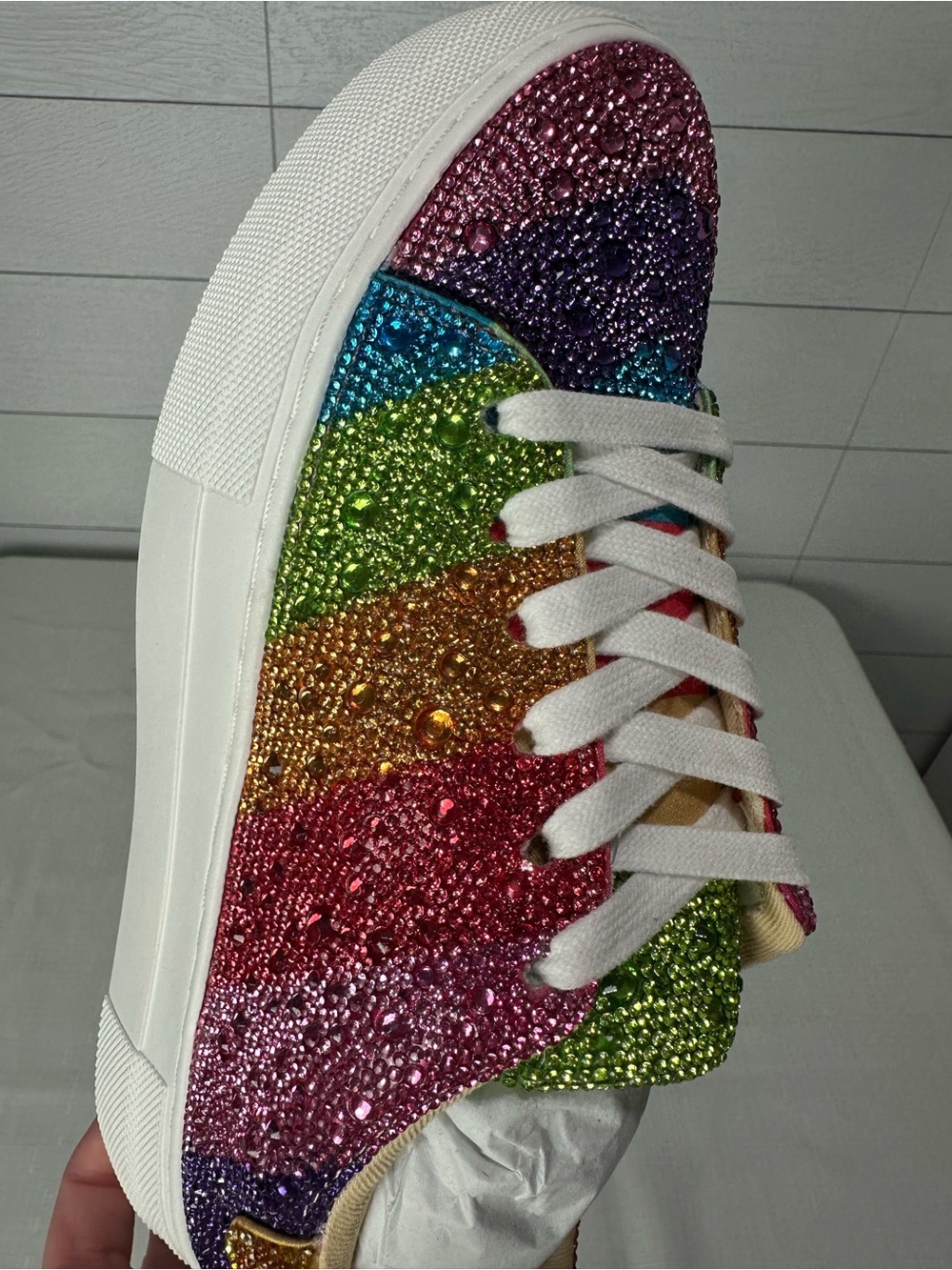 Betsey Johnson Sidny Rainbow Sneaker Size 6 - Picture 12 of 12